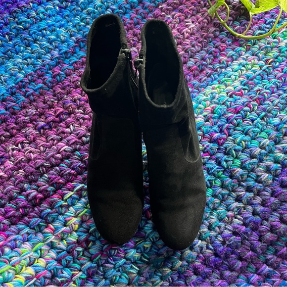 Black Faux Suede Block Heel Ankle Booties - Picture 1 of 5